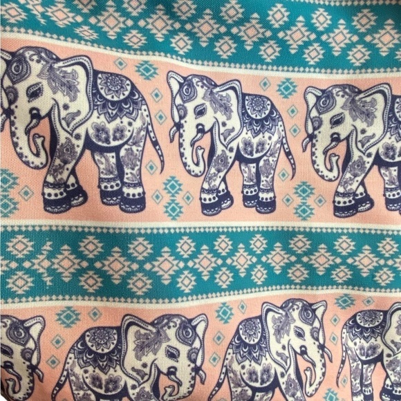 Yogiii Tote Elephant Graphic Yoga Sling Bag -NWT - Picture 7 of 14